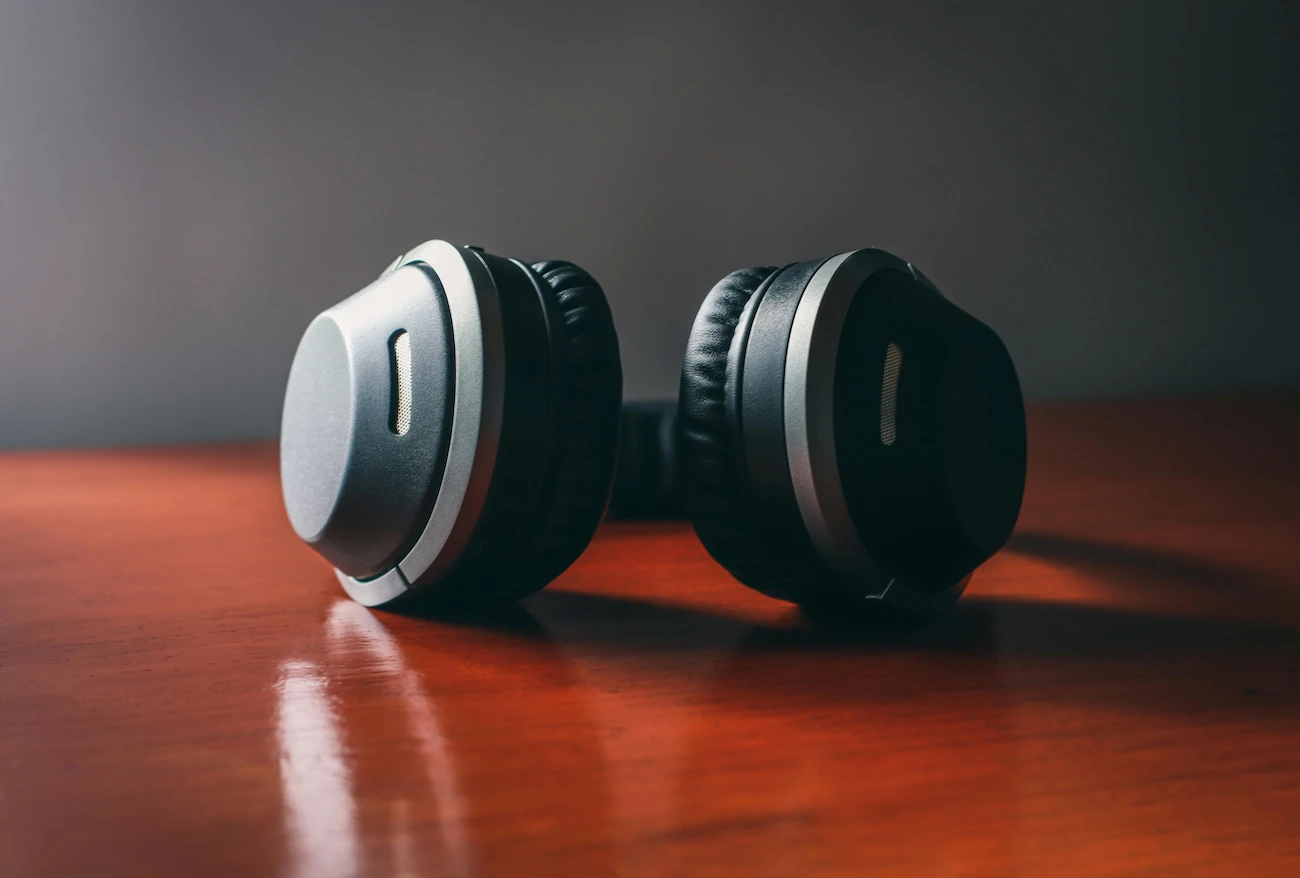 6 Melhores Fones de Ouvido Bluetooth até 150 Reais